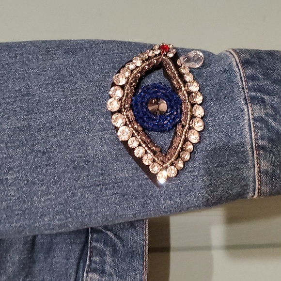 Heart/Eye Jean Jacket - Picture 3 of 7